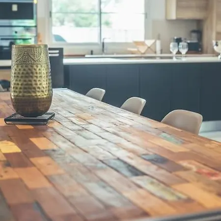 فيلة Proche Du Bassin -piscine غوجان-ميستراس