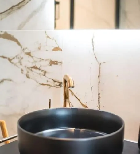 Proche Du Bassin -piscine *